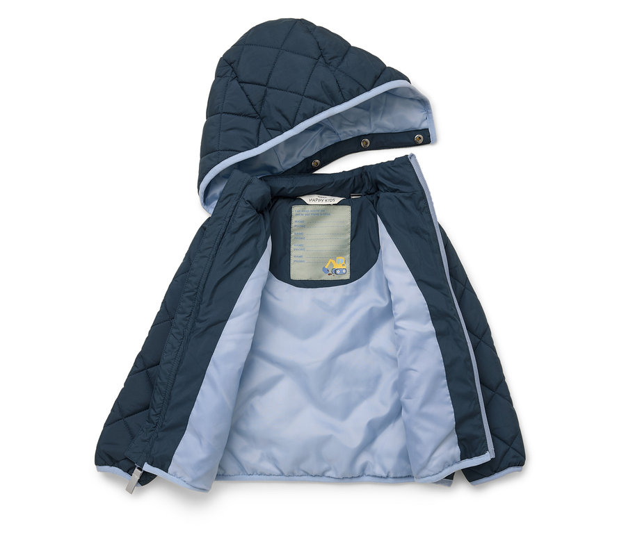 Otvorená tmavomodrá prešívaná bunda so svetlomodrou podšívkou a kapucňou.