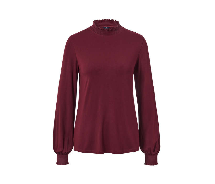 Blúzkové tričko so stojačikom.