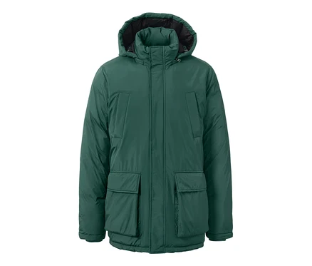Zelená prešívaná parka s kapucňou.