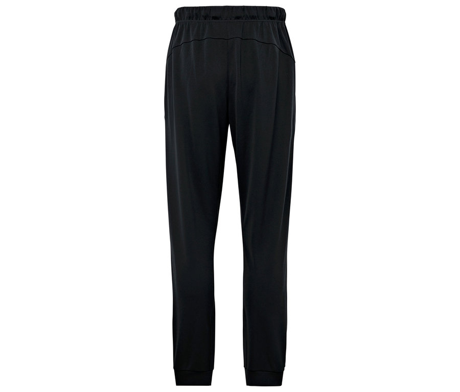 Čierne tepláky s elastickým pásom.