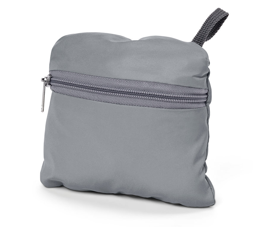 Sivé puzdro so zipsom a pútkom.