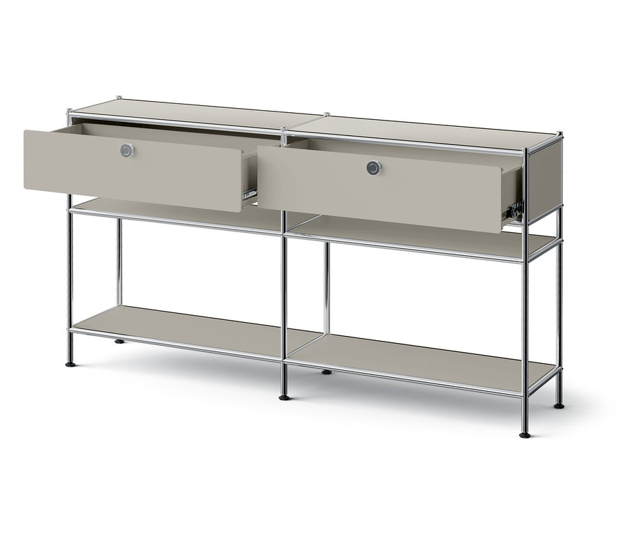 Sivý konferenčný stolík s dvoma otvorenými zásuvkami.