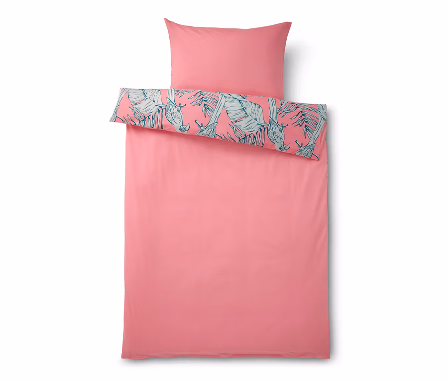 Ružové obliečky z renforcé Tropical Rose štandardnej a nadmernej veľkosti.