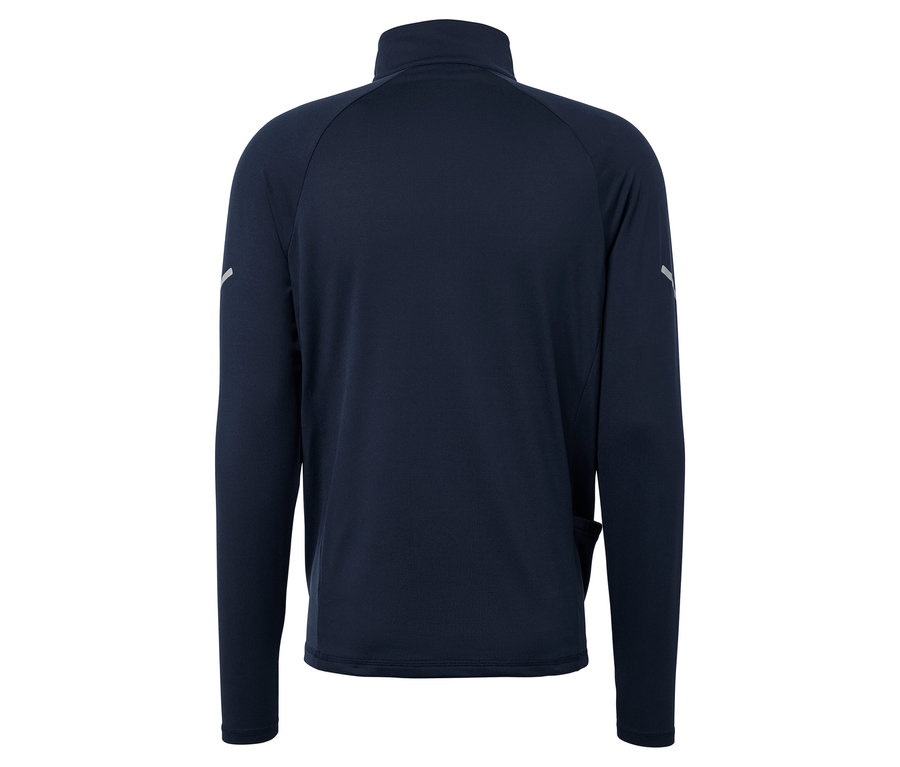 Pohľad zozadu na tmavomodrú bundu s dlhými rukávmi.