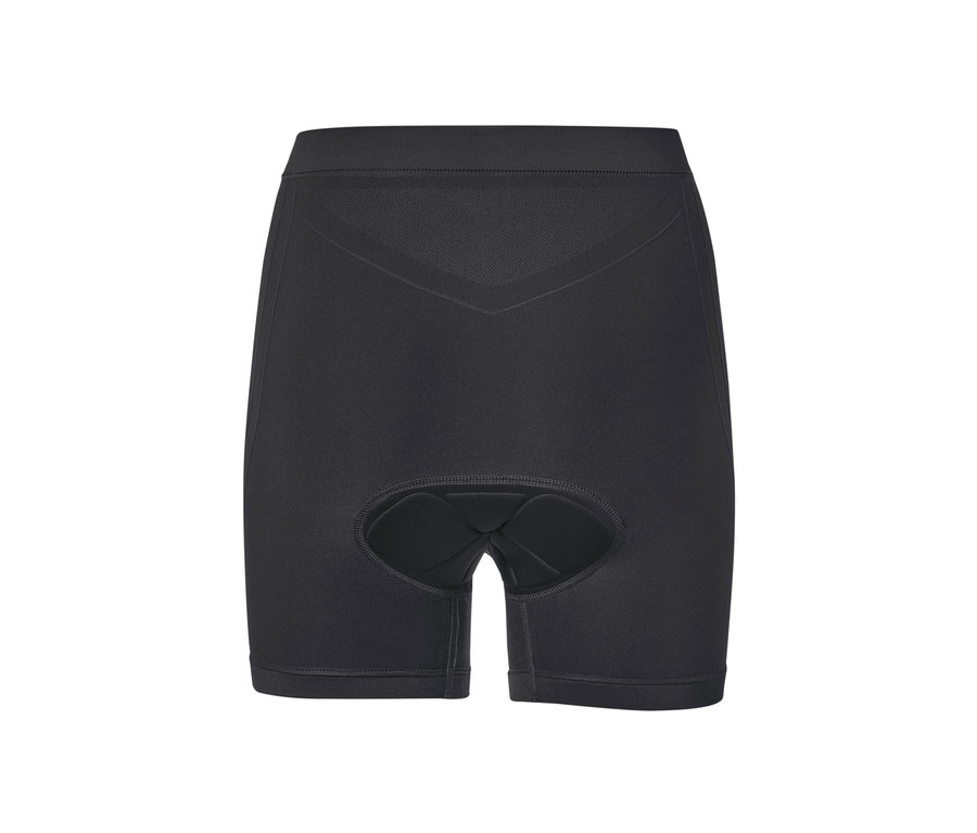 Čierne cyklistické spodky.