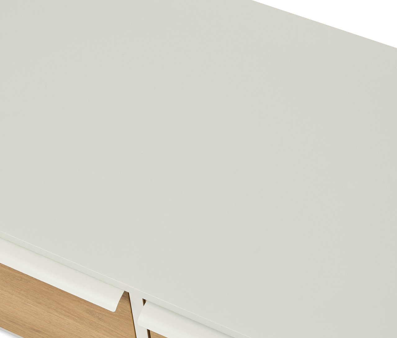 Detail dosky lavice »LEEG« s 2 zásuvkami.