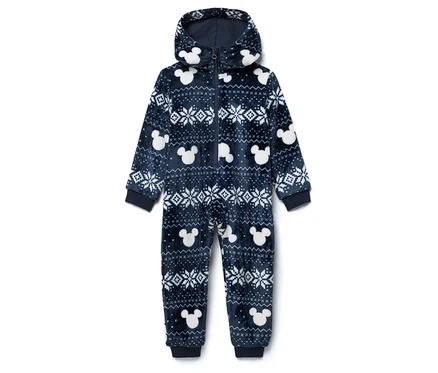 Modrý chlpatý overal s kapucňou, vzorom Mickey Mouse a vločkami.