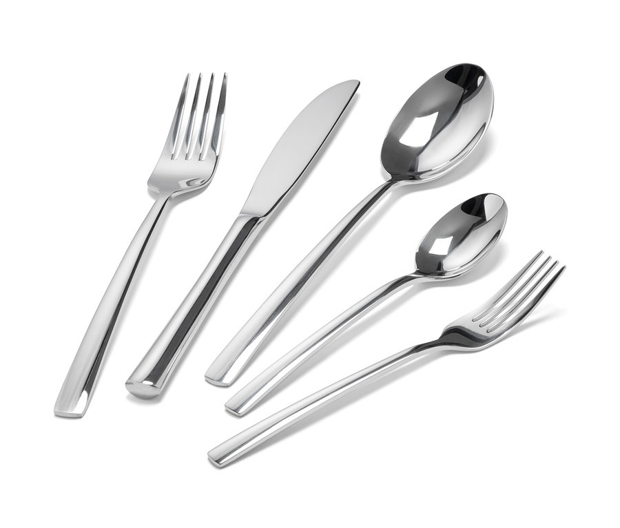 Príbor, 20-dielna súprava, farba ušľachtilej ocele, s dvoma vidličkami, nožom a dvoma lyžicami.