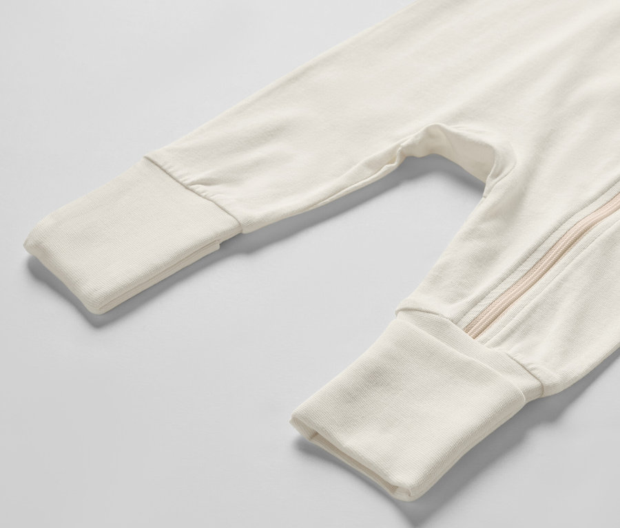 Detail bieleho pyžama pre bábätká Pyžamá pre bábätká, 3 ks, rytier.