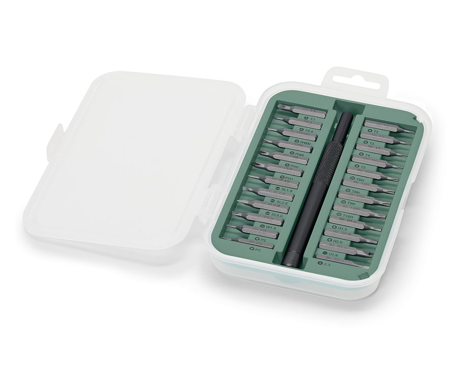 Sada precíznych skrutkovačov v plastovom puzdre.