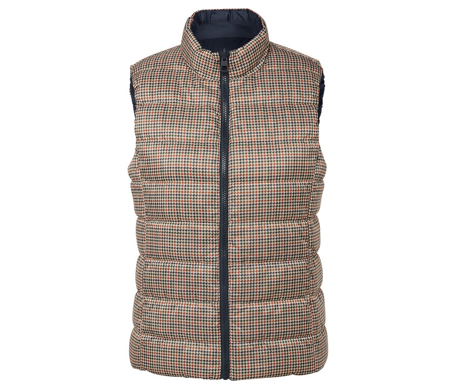 Prešívaná vesta s hnedo-čiernym vzorom kohútej stopy.