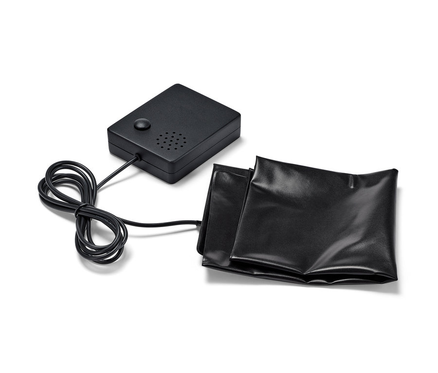 Čierny dverová podložka so snímačom s vianočnou hudbou.