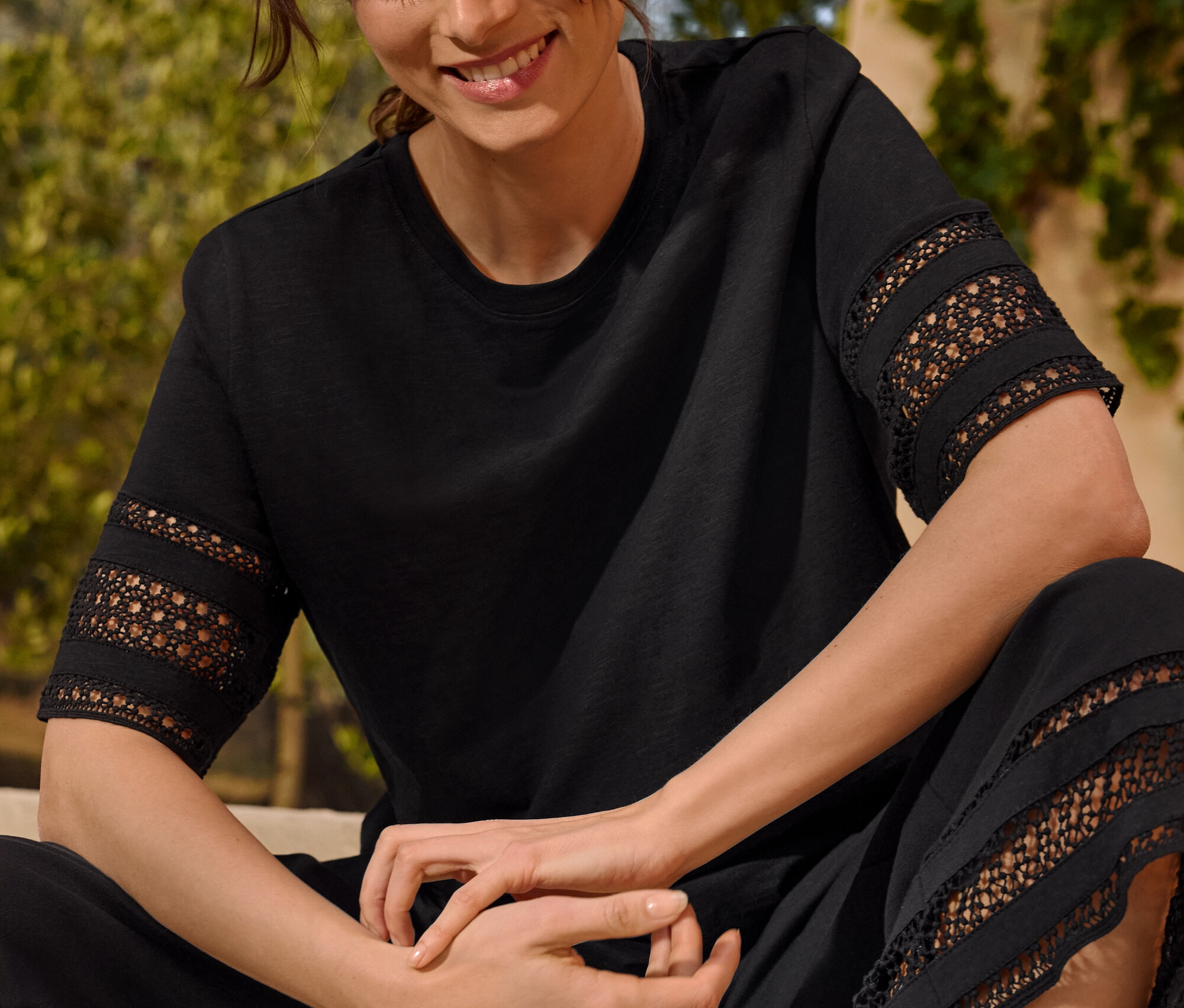 Tchibo - Nohavice culottes s výšivkou