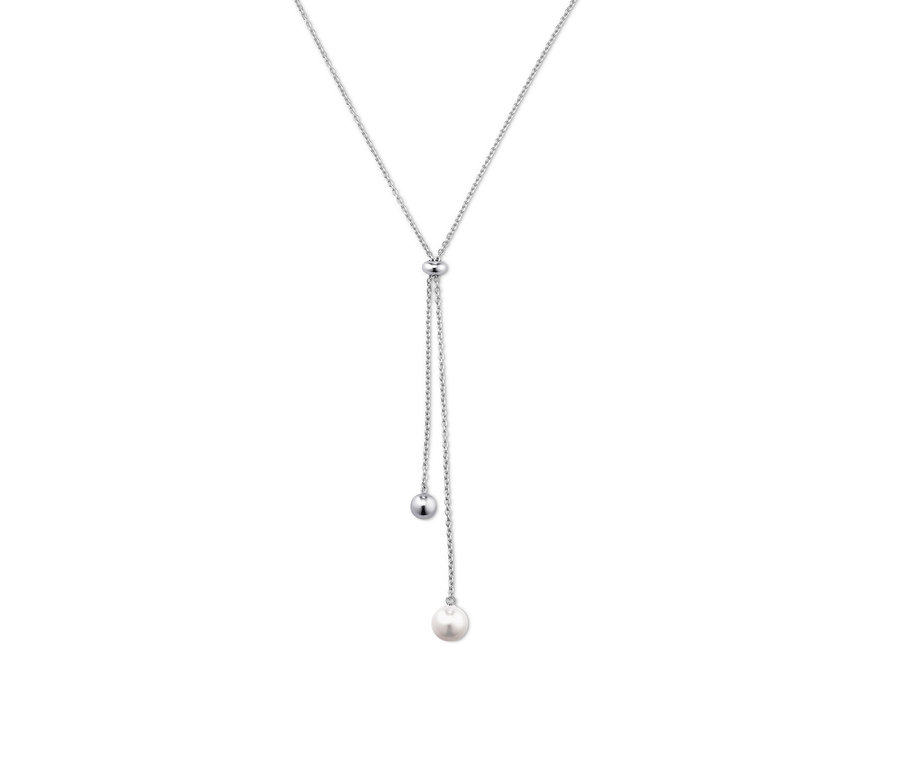 Strieborný náhrdelník s perlou z lastúrového jadra.