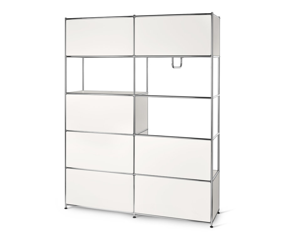 Biely kovový skriňový systém »CN3«.