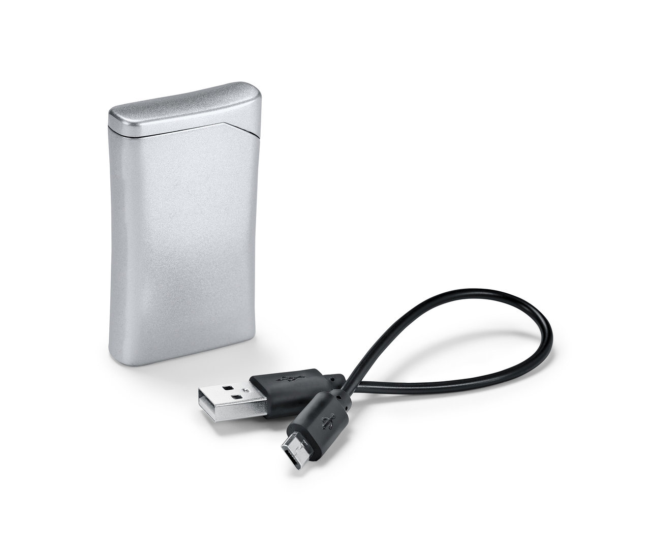 Strieborný elektrický zapaľovač s USB káblom.