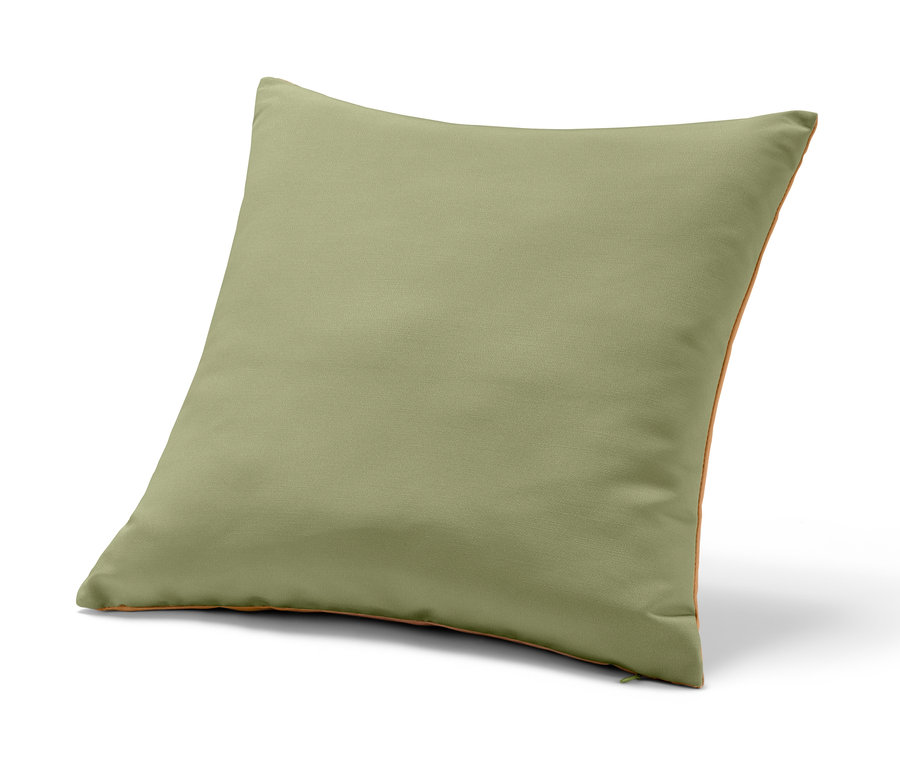 Zelený vankúš do exteriéru.