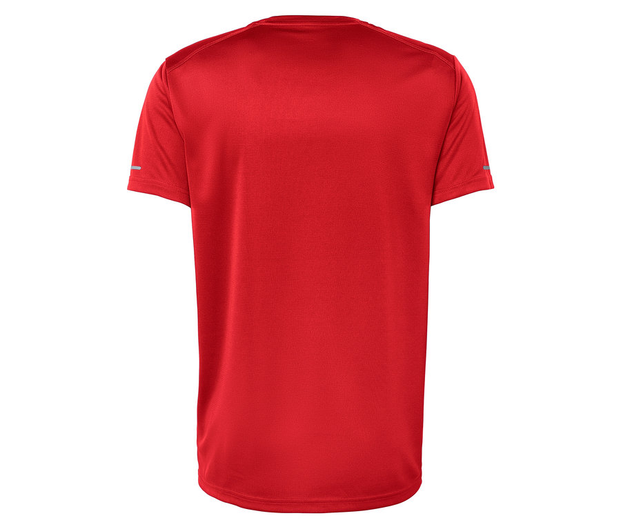 Zadný pohľad na červené tričko s krátkym rukávom.
