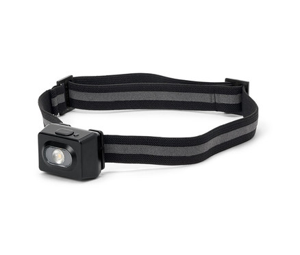 Čelová lampa s čiernym puzdrom a sivým pruhovaným popruhom.