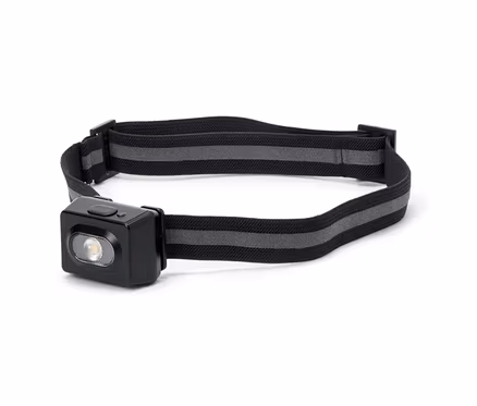Čelová lampa s čiernym puzdrom a sivým pruhovaným popruhom.
