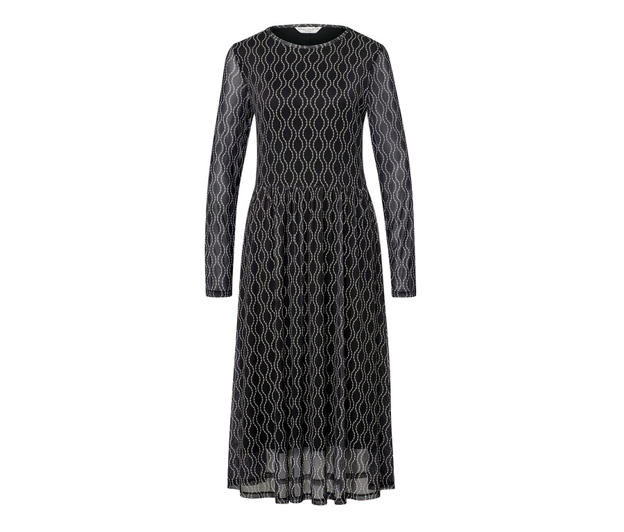Čierne šaty zo sieťoviny s potlačou.