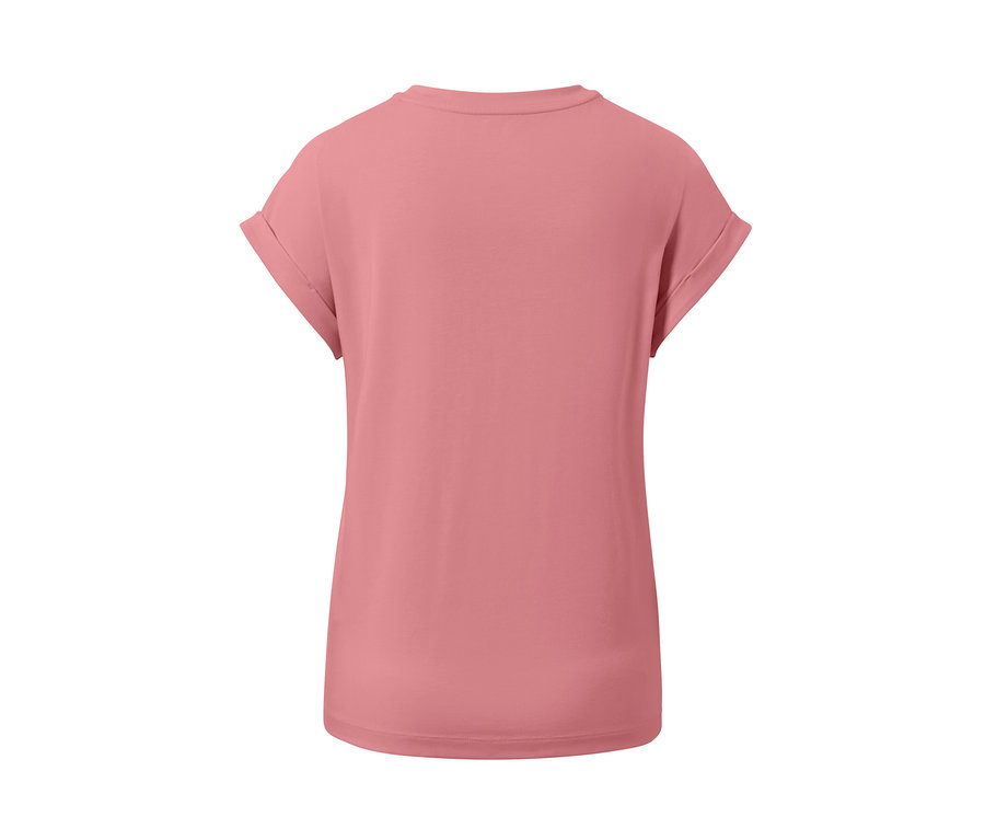 Pohľad zozadu na ružové tričko s potlačou.