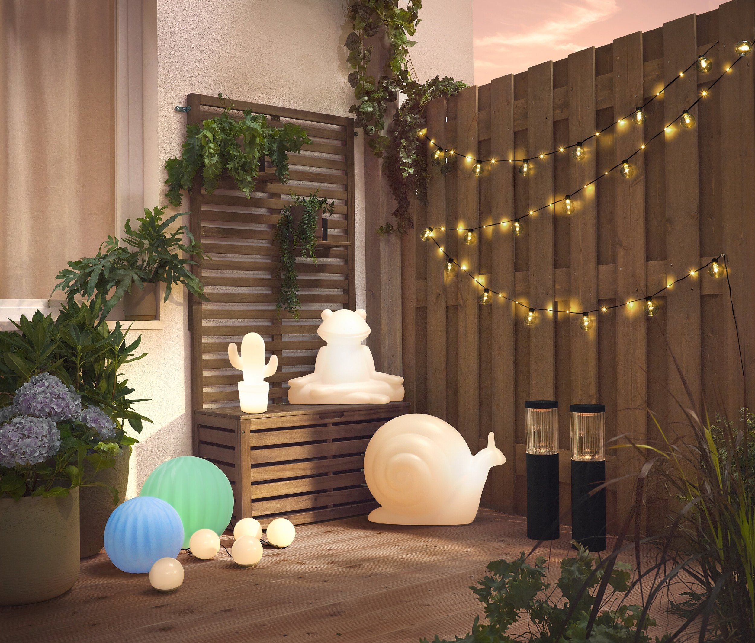 Tchibo - LED akumulátorová stolová lampa do exteriéru, kaktusová