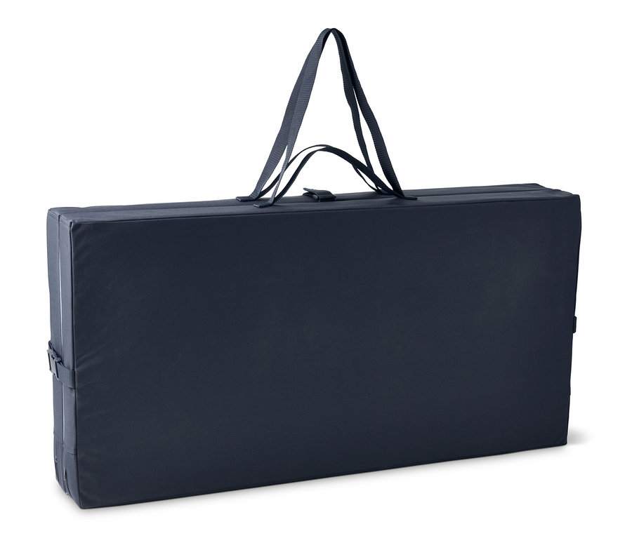 Skladacia nárazová podložka v tmavomodrej farbe s dvoma popruhmi.