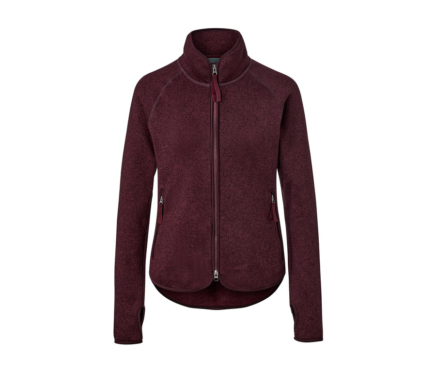 Vínovo červená bunda z pleteného flaušu so zipsom v strede.