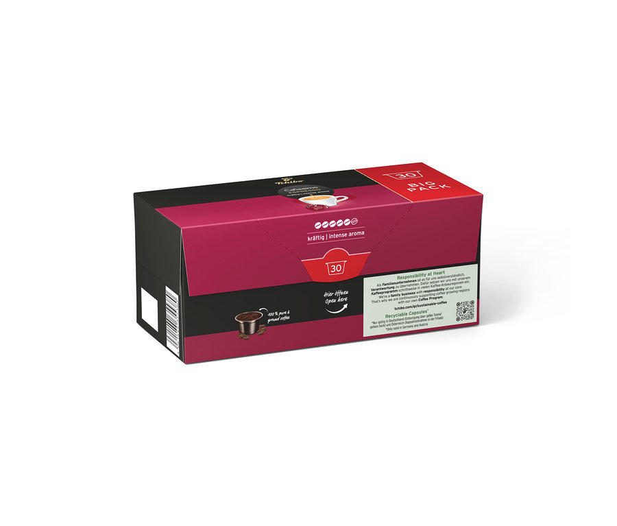 Magenta-čierne balenie kávy Tchibo Cafissimo Espresso Intense Aroma s 30 kapsulami a obrázkom kávovej kapsuly.