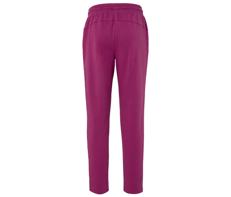 Fialové tepláky s elastickým pásom.