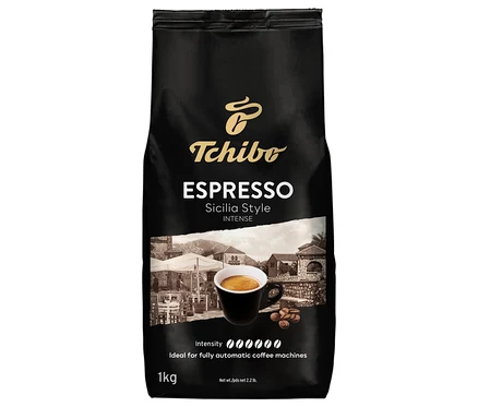 Balenie 1 kg zrnkovej kávy Tchibo Espresso Sicilia Style.