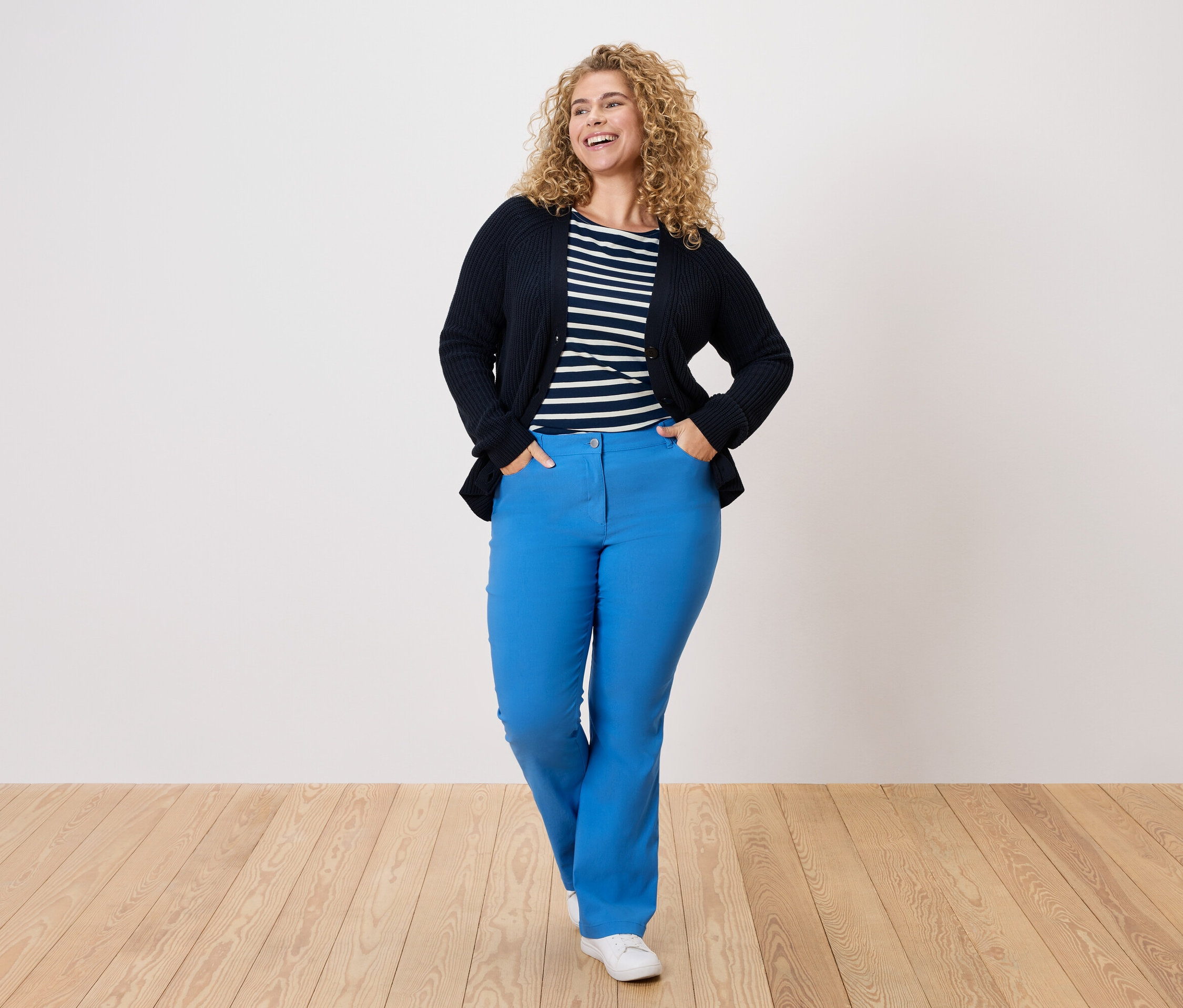 Tchibo - Bengalínové nohavice Bootcut, modré