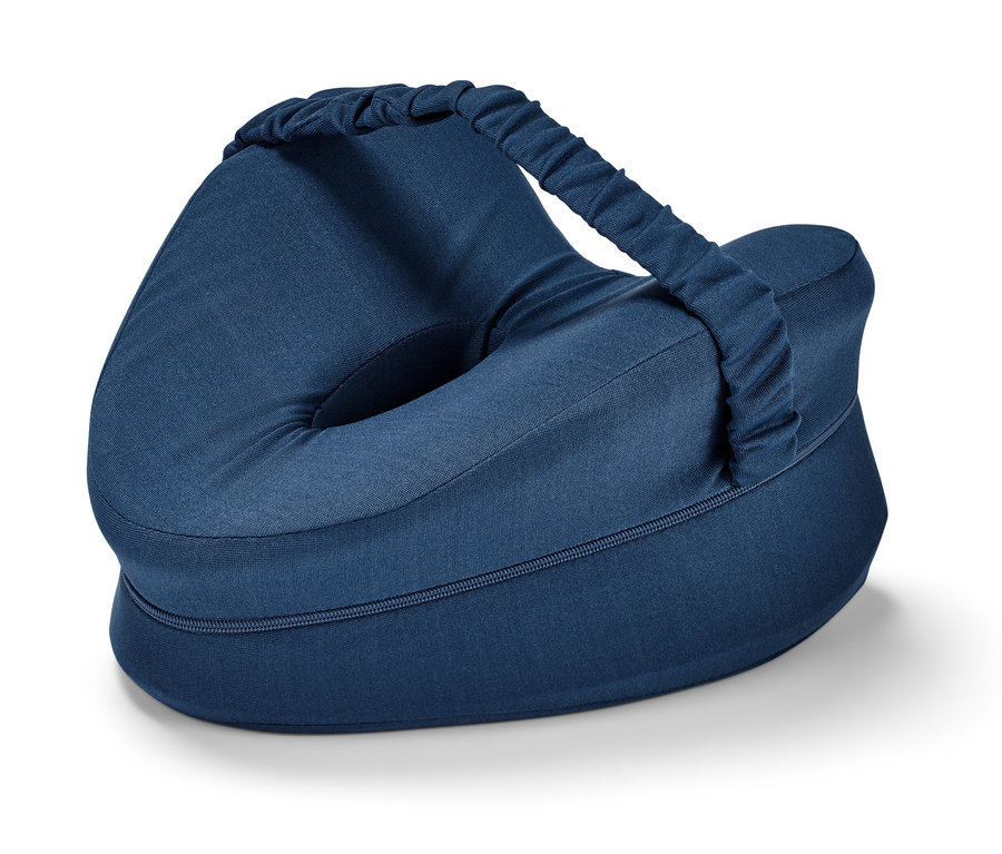 Ergonomický vankúš pod kolená pre ľudí, ktorí spávajú na boku.