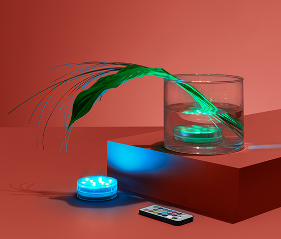 Svietidlá do vody s LED a zmenou farby, 2 ks 