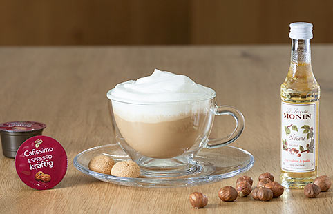 Nuts Latte Frappé